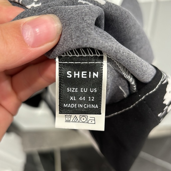 SHEIN - Picture 2 of 3